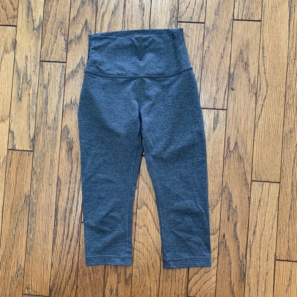 Lululemon Wunder Under High Rise 1/2 Tight